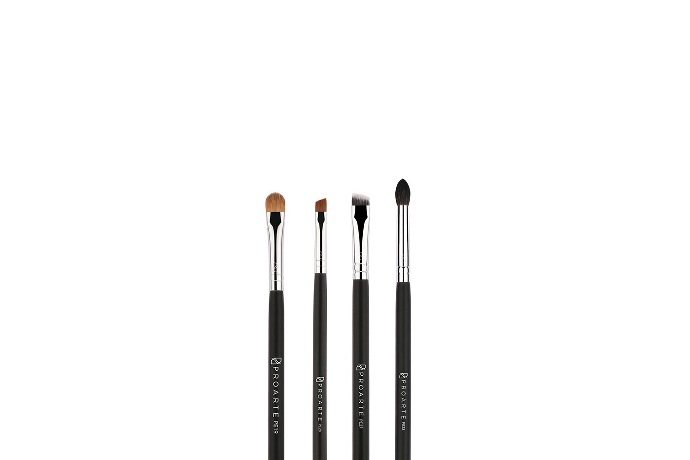 Proarte’s Eye Brushes to level up a makeup toolkit 