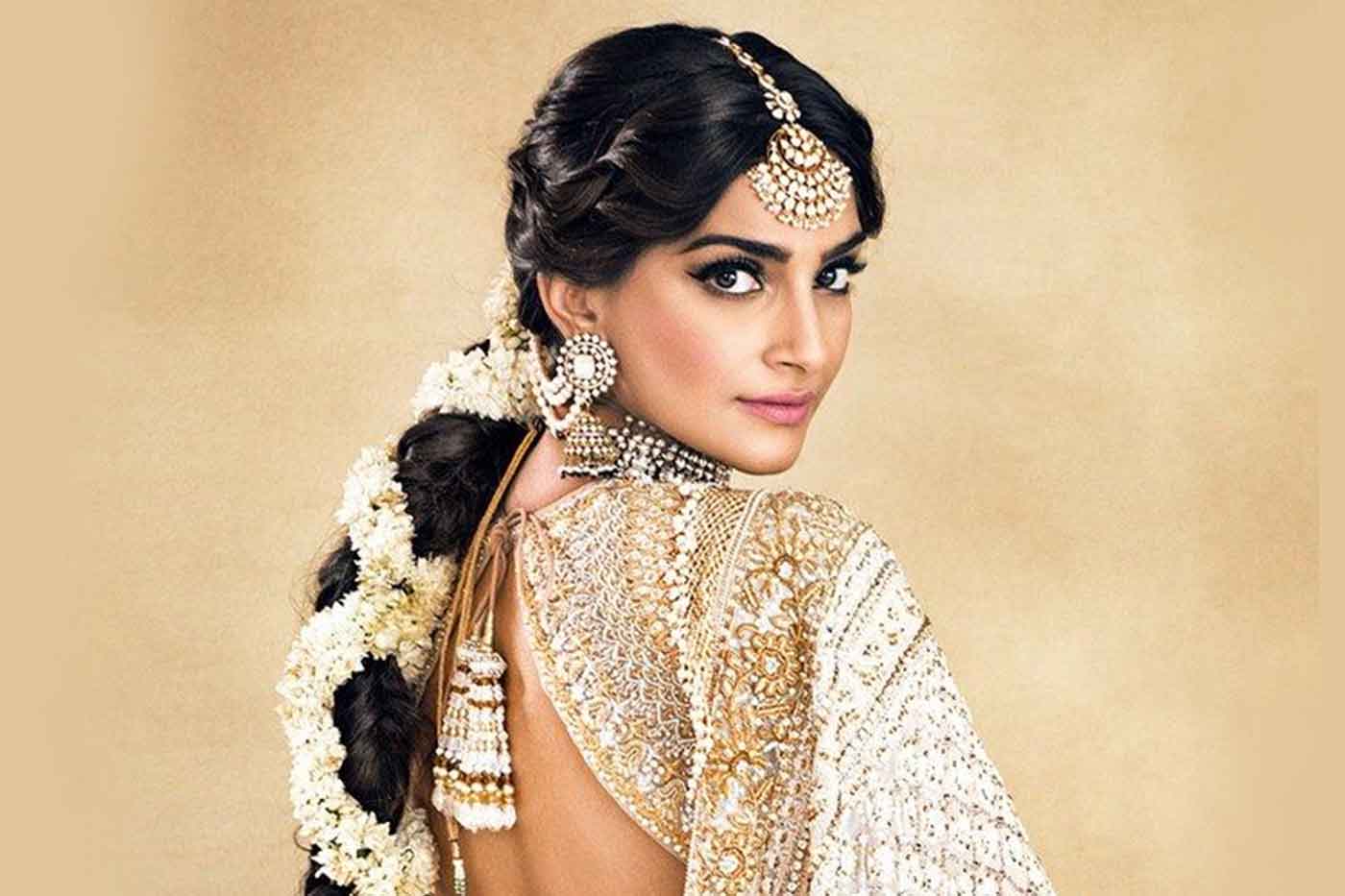bengali bride | Bridal eye makeup, Bengali bridal makeup, Bridal makeup