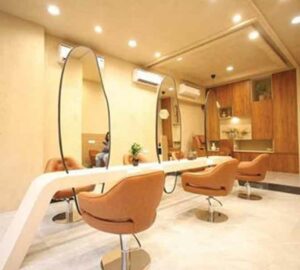 Splash Salon Juhu: Your Luxury Oasis for Pampering in Mumbai