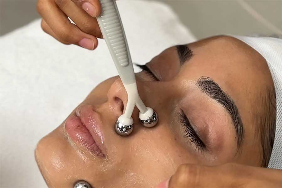 Are Advanced Skin Treatments More Effective with Tech? - StyleSpeak