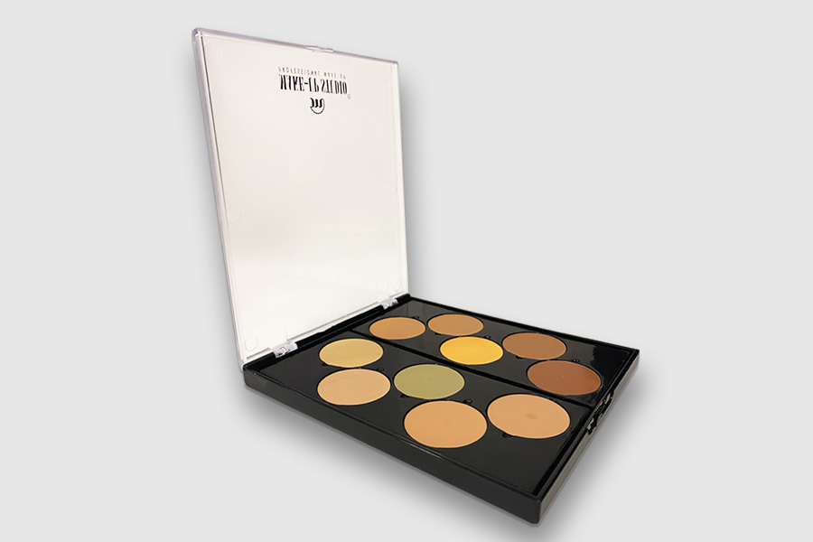 makeup studio