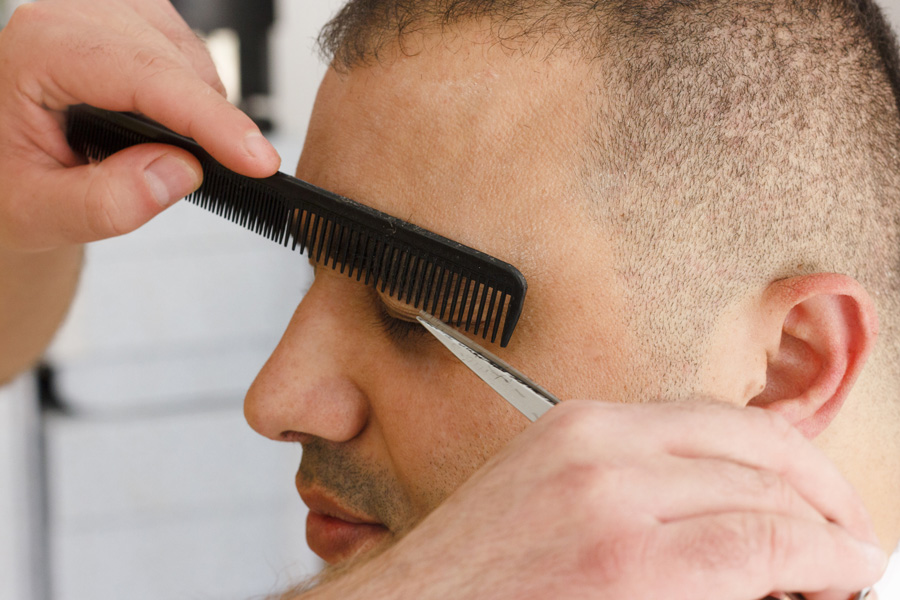 Men’s Brow Grooming
