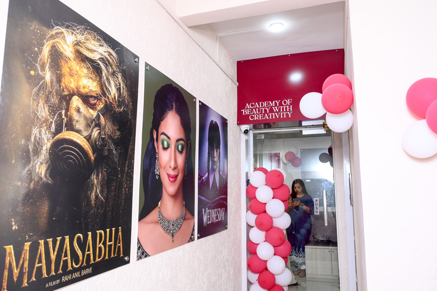 Traditional Beauty Schools