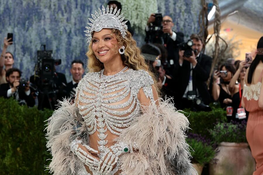 Beyoncé Returns
