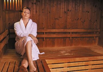 Scientists Explore Sauna Bathing as a Tool Against Loneliness