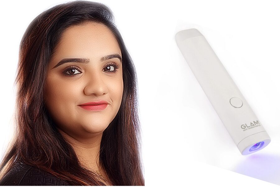 Dipika Parihar chooses the GLAM Next Generation 9.0 Mini LED Lamp.